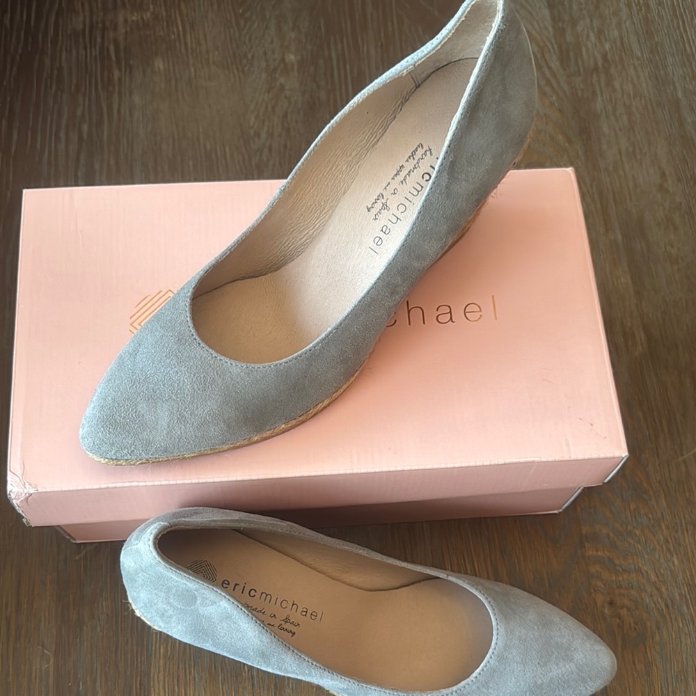 Eric Michael Light Gray Suede Pointed Toe Flats